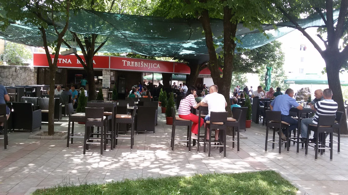 Ljetna bašta Trebišnjica